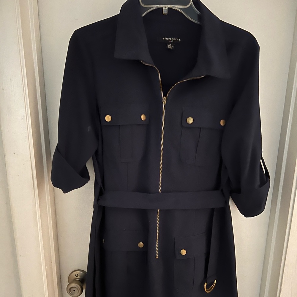 Stunning size 10 blue dress with belt